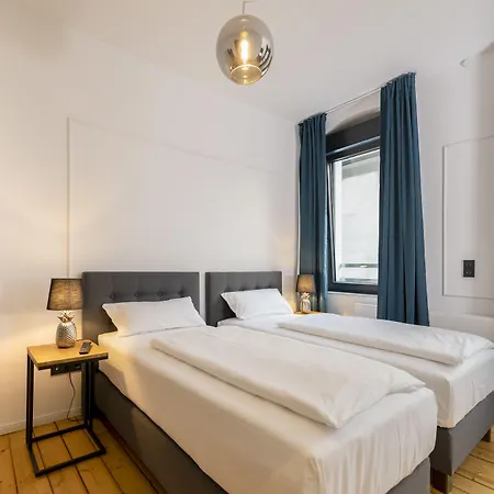 Nikii Boutique Λεβερκούζεν