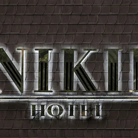 Nikii Boutique