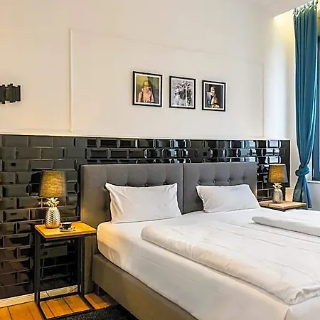 Nikii Boutique 3* Леверкузен