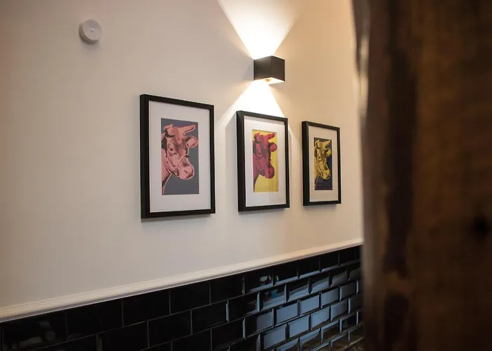 מלון Nikii Boutique 3*