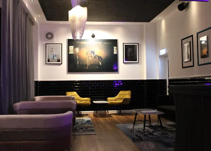 Nikii Boutique מלון