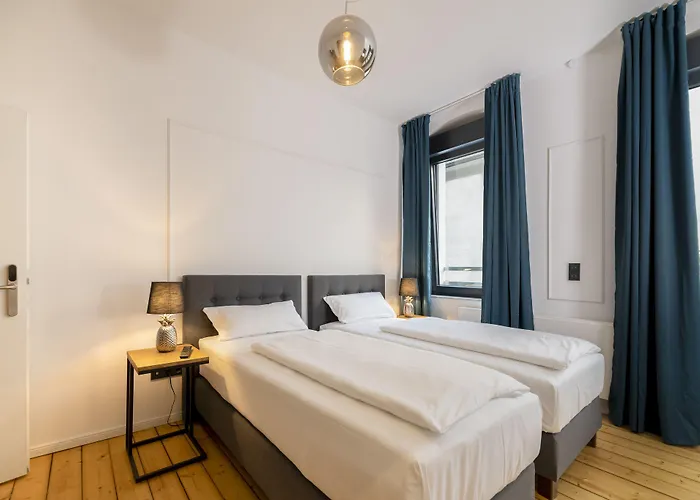 Nikii Boutique לברקוסן