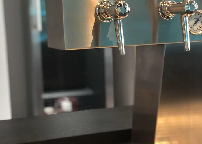 מלון Nikii Boutique 3*